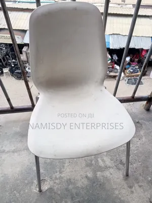 Photo - White Chair