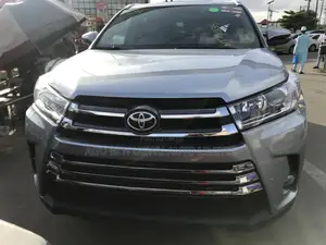 Toyota Highlander 2015 Silver