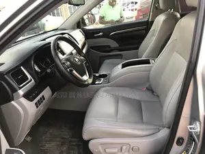 Toyota Highlander 2015 Silver