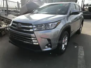 Toyota Highlander 2015 Silver
