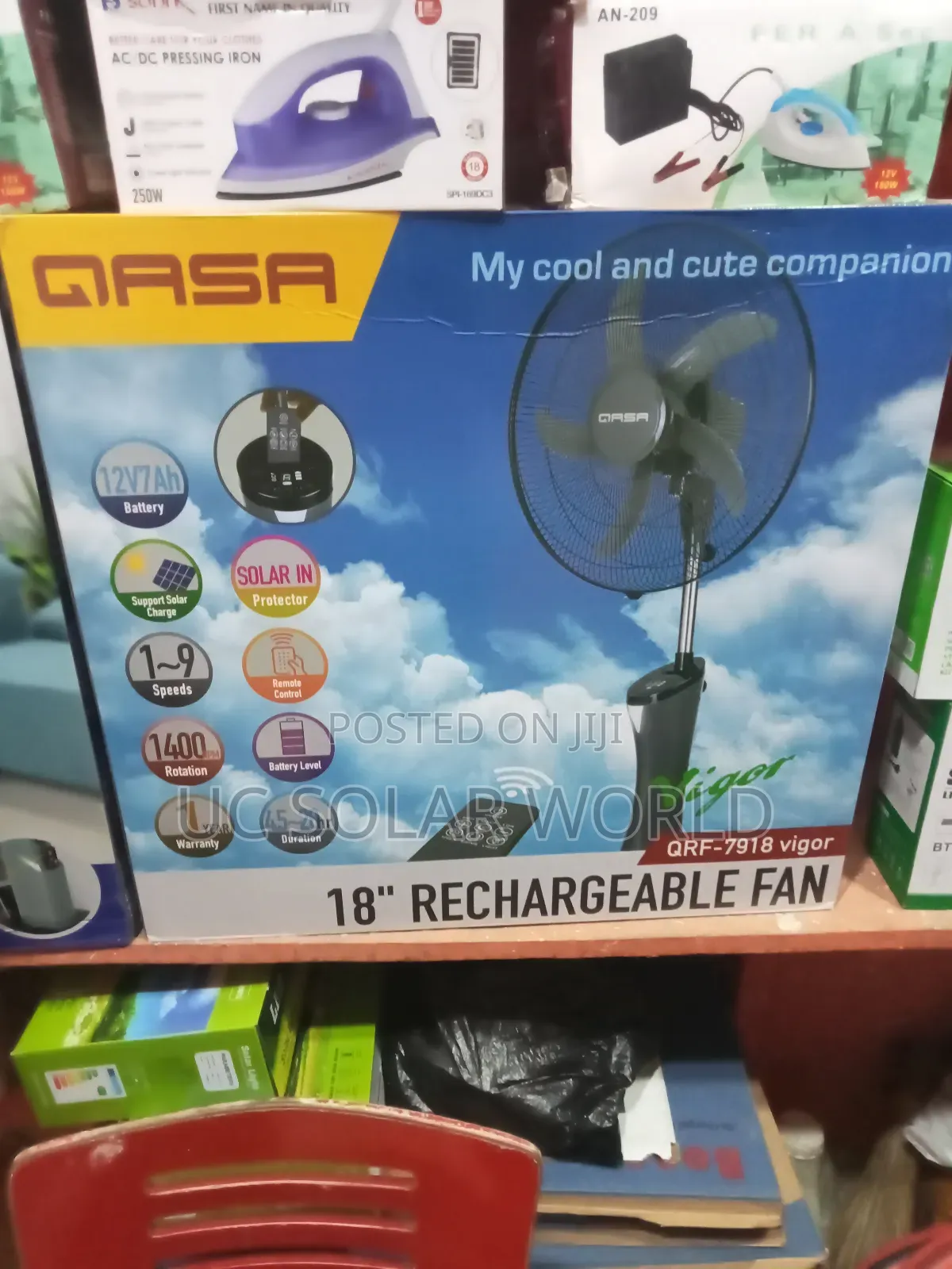 Qasa 18" Rechargeable Fan