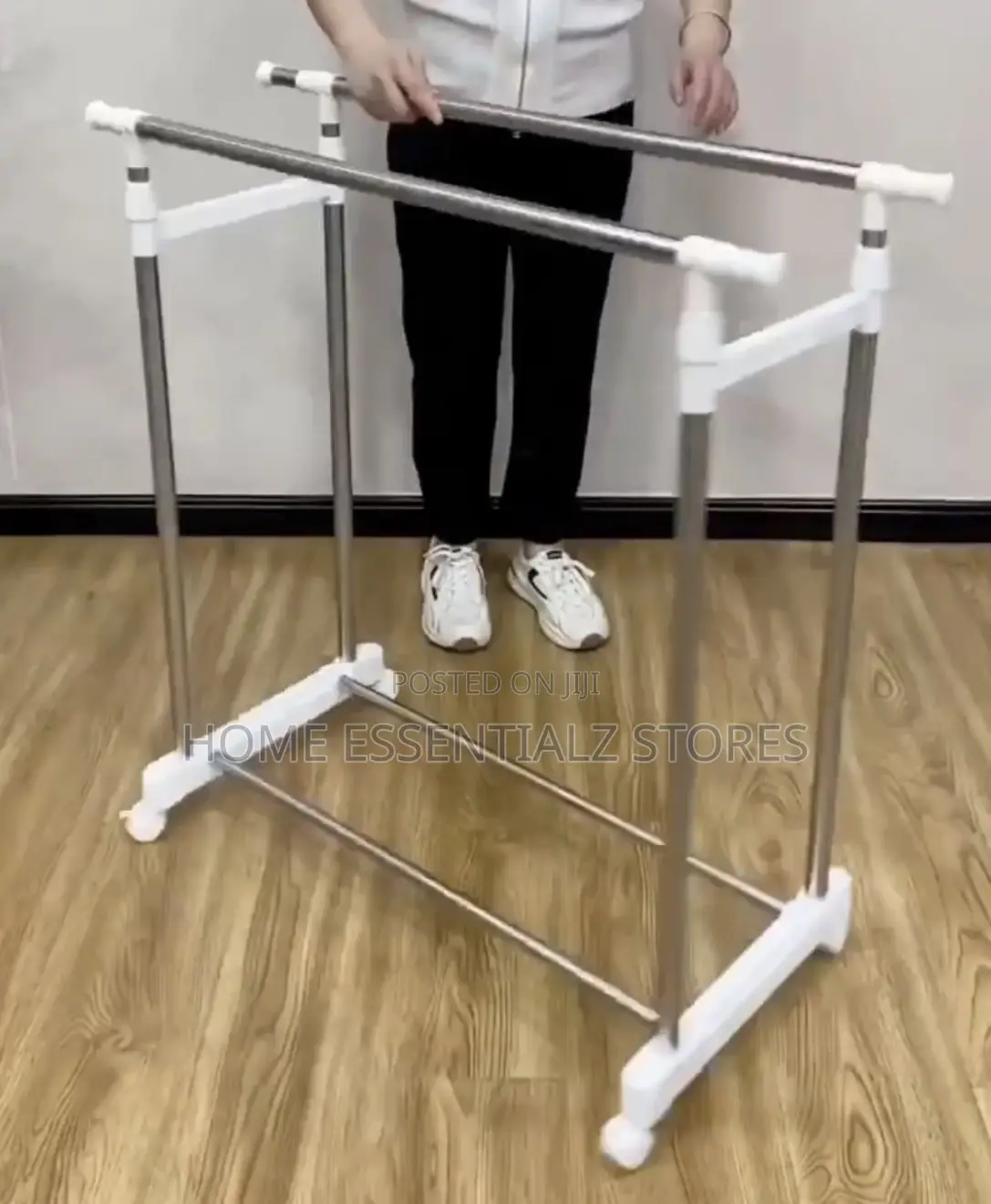 Extendable Drying Cloth Rack With Wheels
