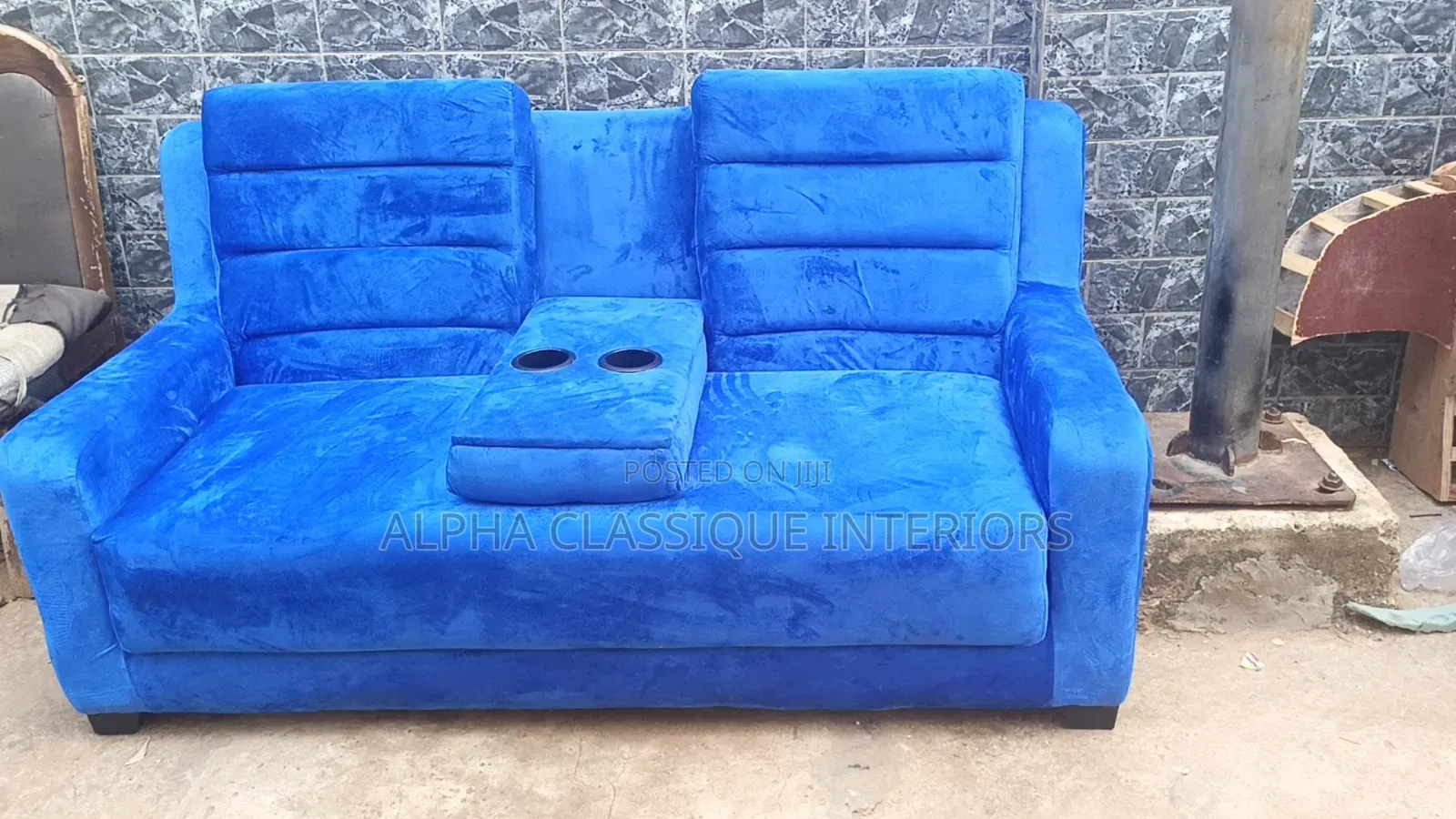 Classique Cinema Chair