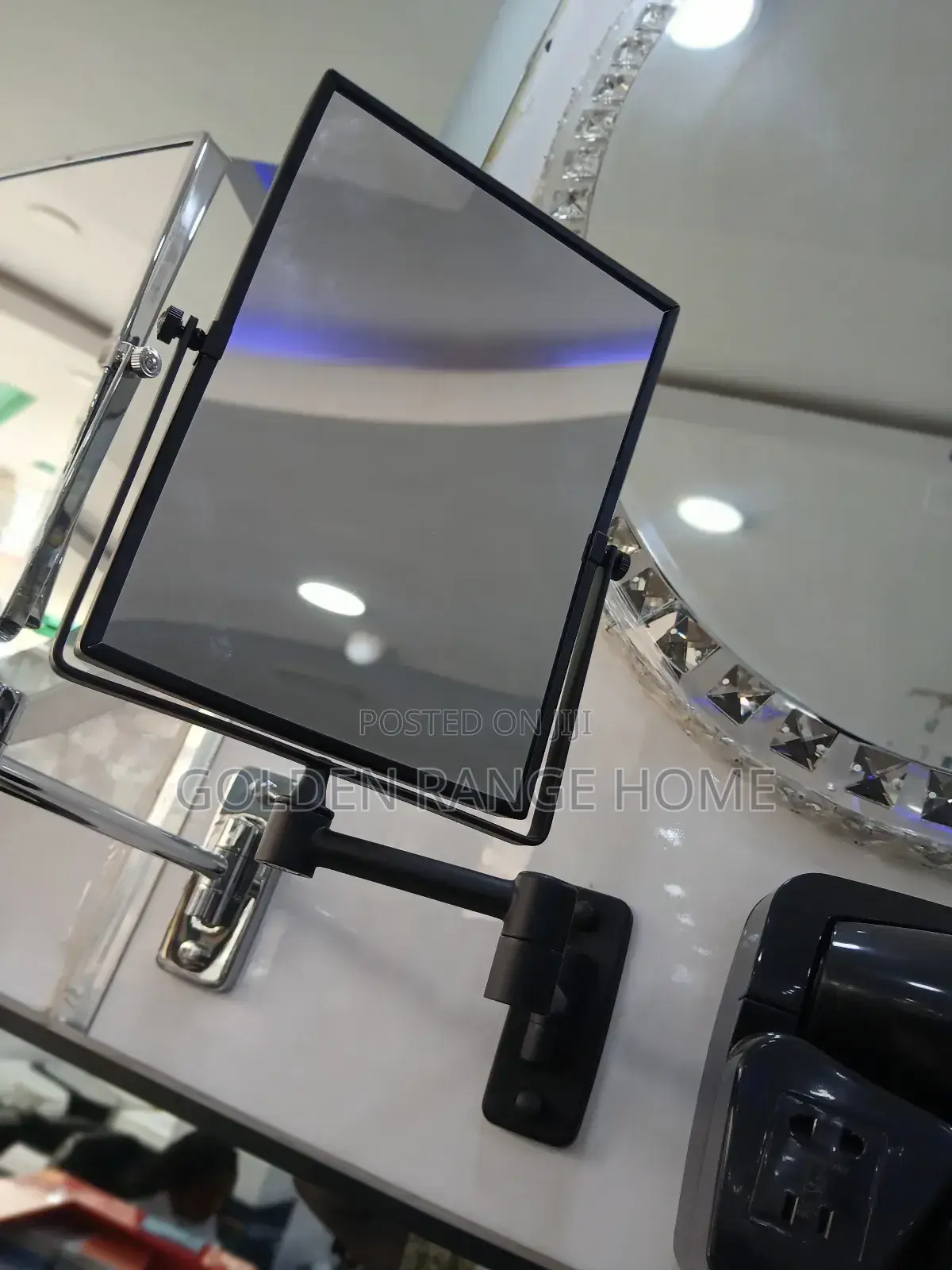 Black Adjustable Magnifying Mirror