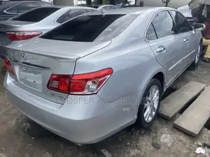 Lexus ES 350 2011 Silver
