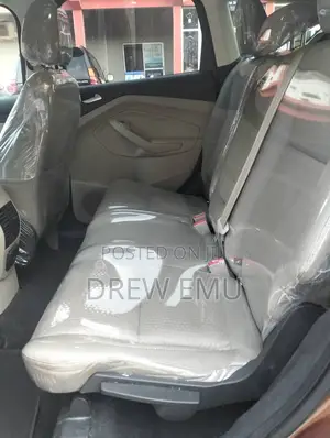 Ford Escape SE FWD 2016 Brown