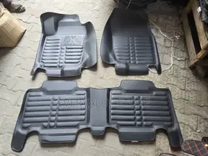 Toyota Rav4 Customize 3d Black Floor Mat