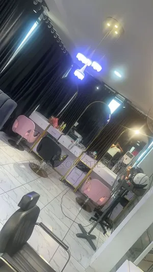 Photo - Functioning Unisex Salon and Spar in Sangotedo for Rent