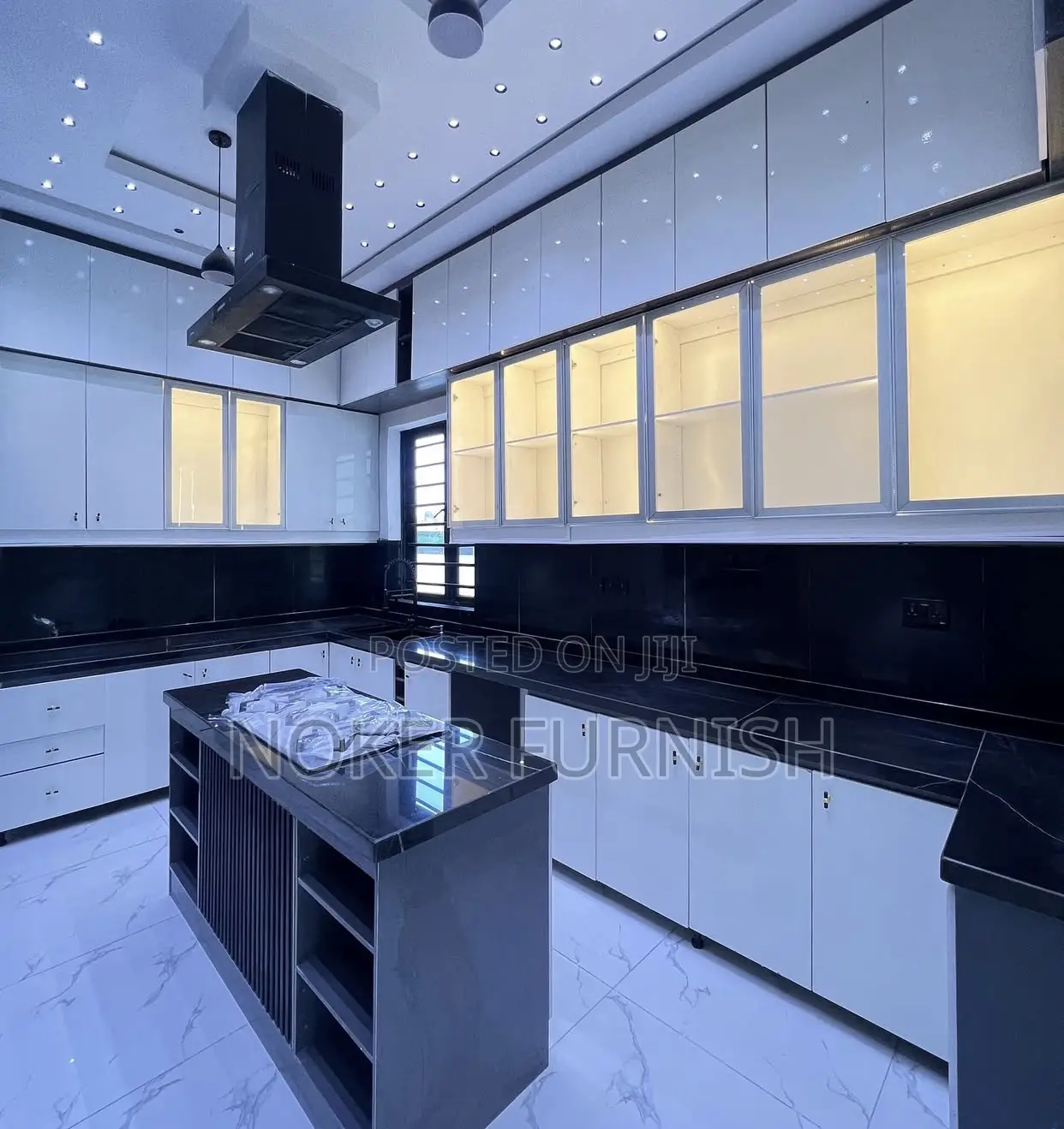Contemporary Design Kitchen Cabinet