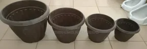 Durable Plastic Pots