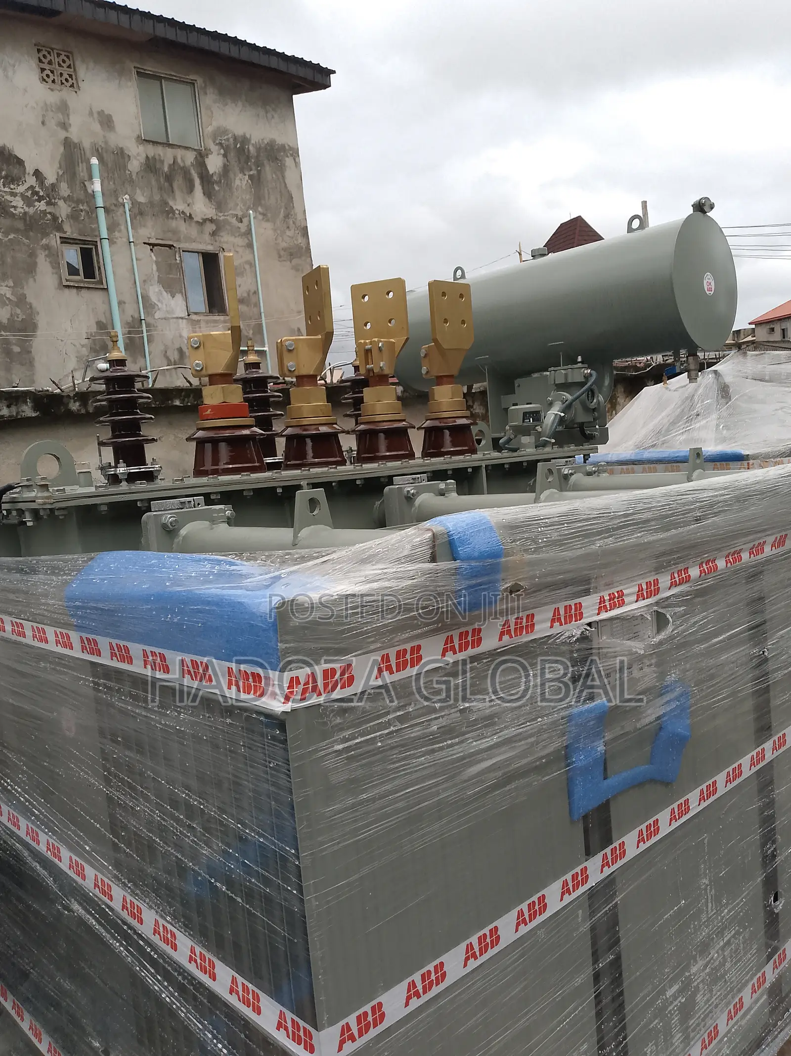 Transformer For Hv & Lv Conversion - Meksan 300kv4, 33/415kv