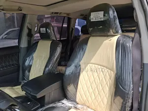 Toyota Land Cruiser Prado 2012 White