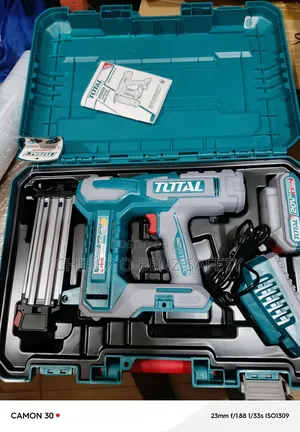 F50 Cordless Nail Gunner