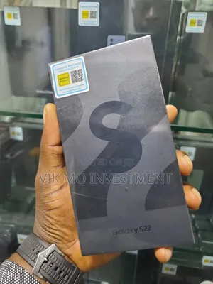 New Samsung Galaxy S22 5G 128 GB