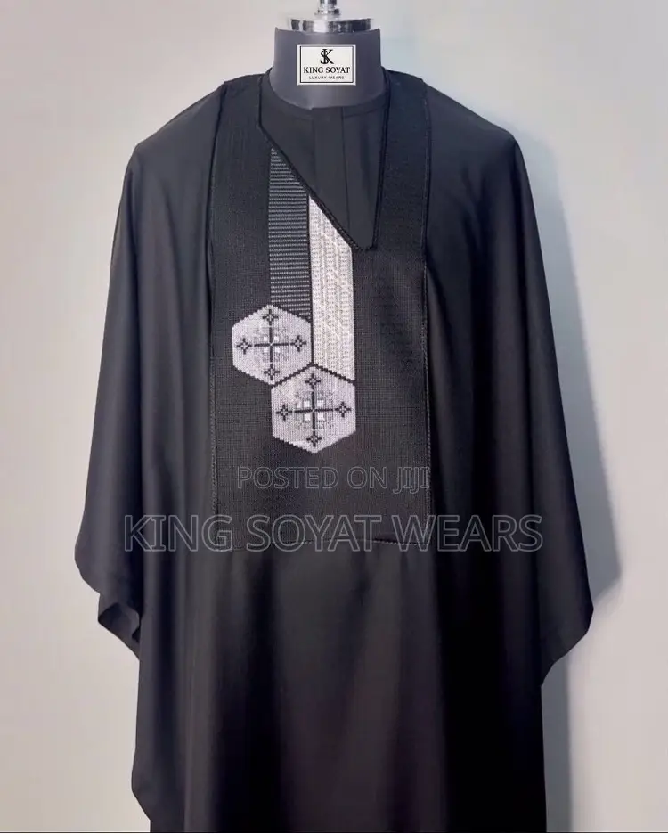 Men Agbada for Kings