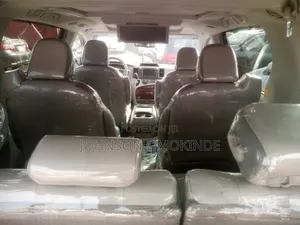 Toyota Sienna Limited 7 Passenger 2011 Black