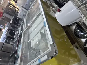 Showcase Freezer (Display Freezer) 516 Liters