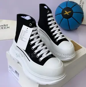 Luxury Alexander Mcqueen High Boots