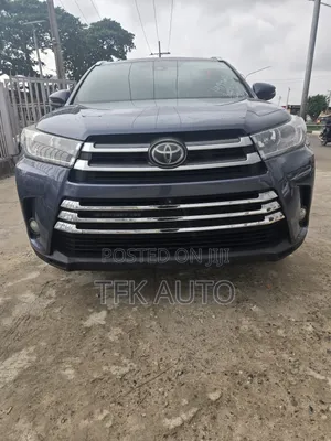 Photo - Toyota Highlander 2018 Blue