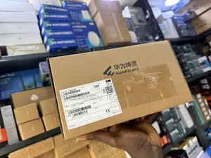 Huawei 8 Ports Gigabits and Poe Switch