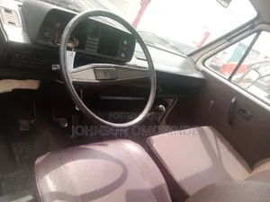 Volkswagen Transporter 1999 White
