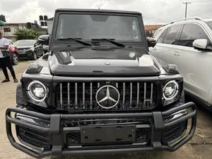 Photo - Mercedes-Benz G-Class 2015 Black
