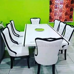 Royal Dining Table/Classic Sitters Royal Dining Set