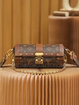 Photo - Louis Vuitton Ebene Monogram Canvas Papillon Trunk Gold