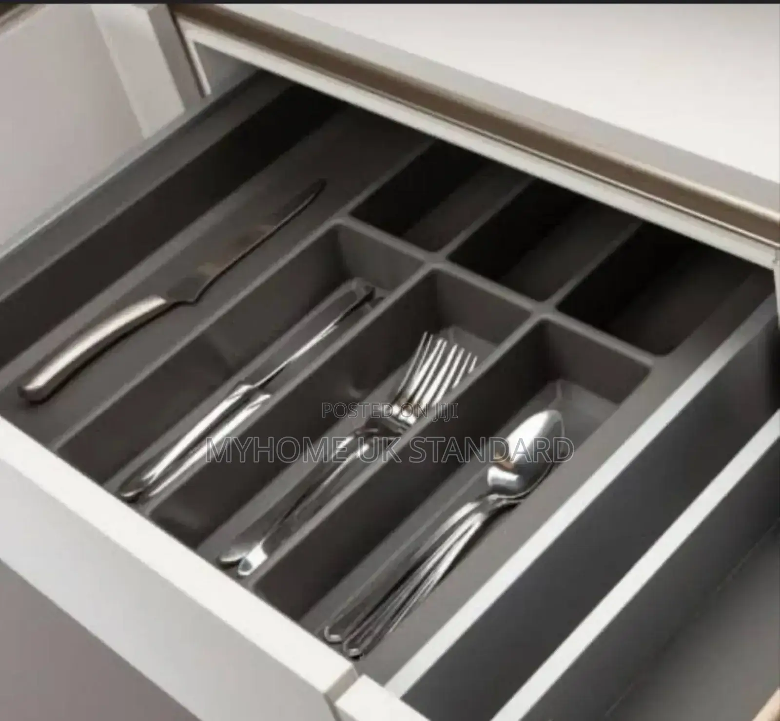 Quality Plastic Cutlery and Spoon Rack.