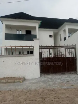 Photo - 4bdrm Duplex in Lakowe for rent