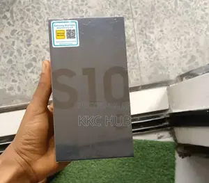 New Samsung Galaxy S10e 128 GB Black