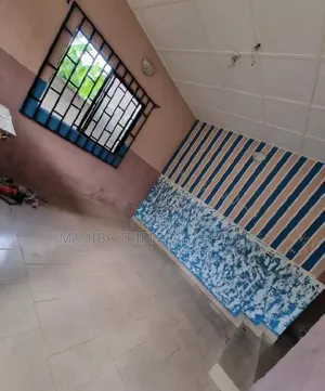 Photo - 2bdrm Block of Flats in Mowe, Obafemi-Owode for rent
