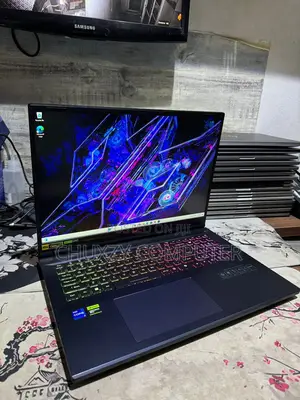 Laptop Acer Predator Helios 18 PH18-71 32GB Intel Core I7 SSD 1T