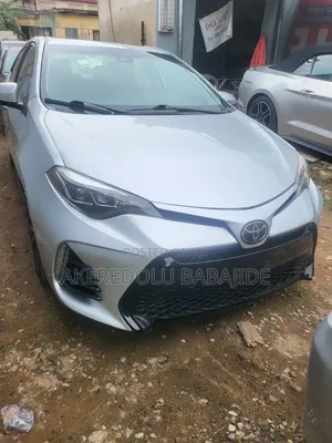 Toyota Corolla LE 4dr Sedan (1.8L 4cyl CVT) 2017 Silver