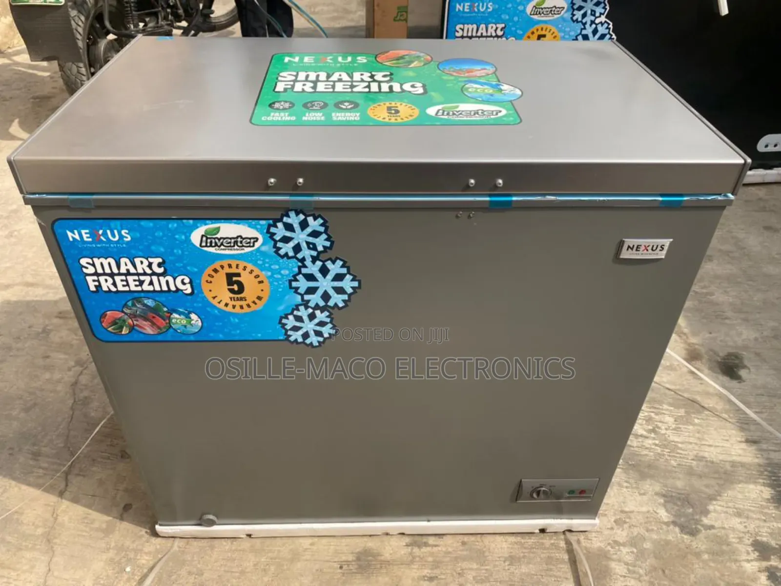Smart Inverter Freezer Model 350