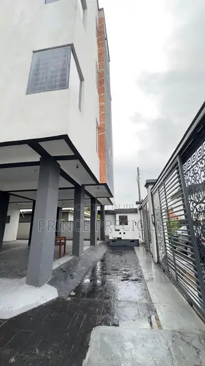 2bdrm Apartment in Osapa London Estate for rent