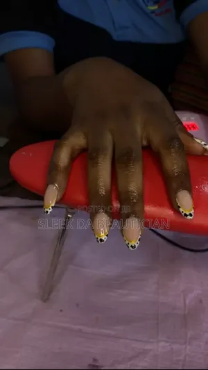 Photo - Professional Nail Tech