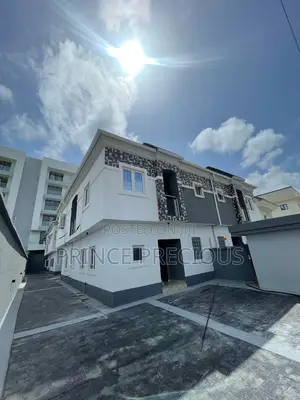 4bdrm Duplex in Lekki Phase 1 for rent