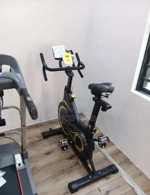 Photo - Semi Heavy Duty Exercise Spinning Bike 150kg Weight Users