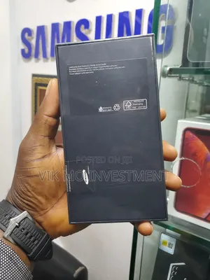 New Samsung Galaxy S22 5G 256 GB Gray