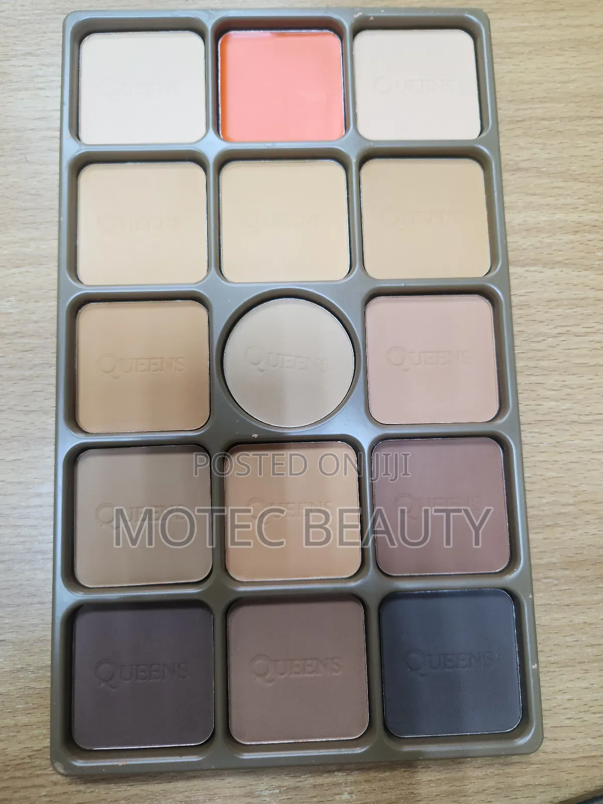 Queens Powder Pallete 15in1
