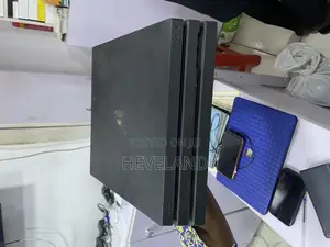 Original Ps4 Console (Pro) High Version