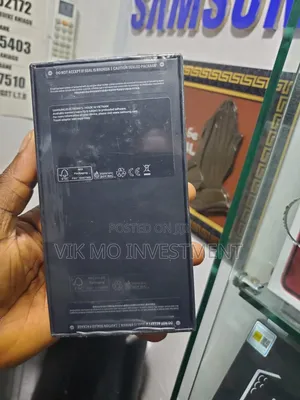 New Samsung Galaxy S24 256 GB