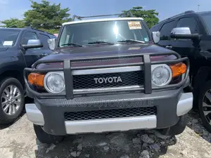 Toyota FJ Cruiser Base 4x4 2008 Burgundy