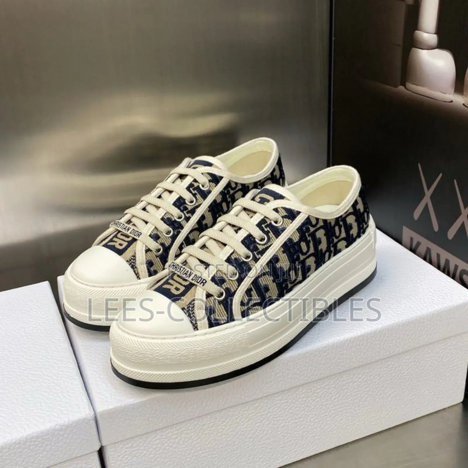 Best Quality Dior Unisex Sneakers