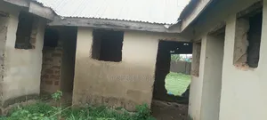 9bdrm House in Kabusa, for sale