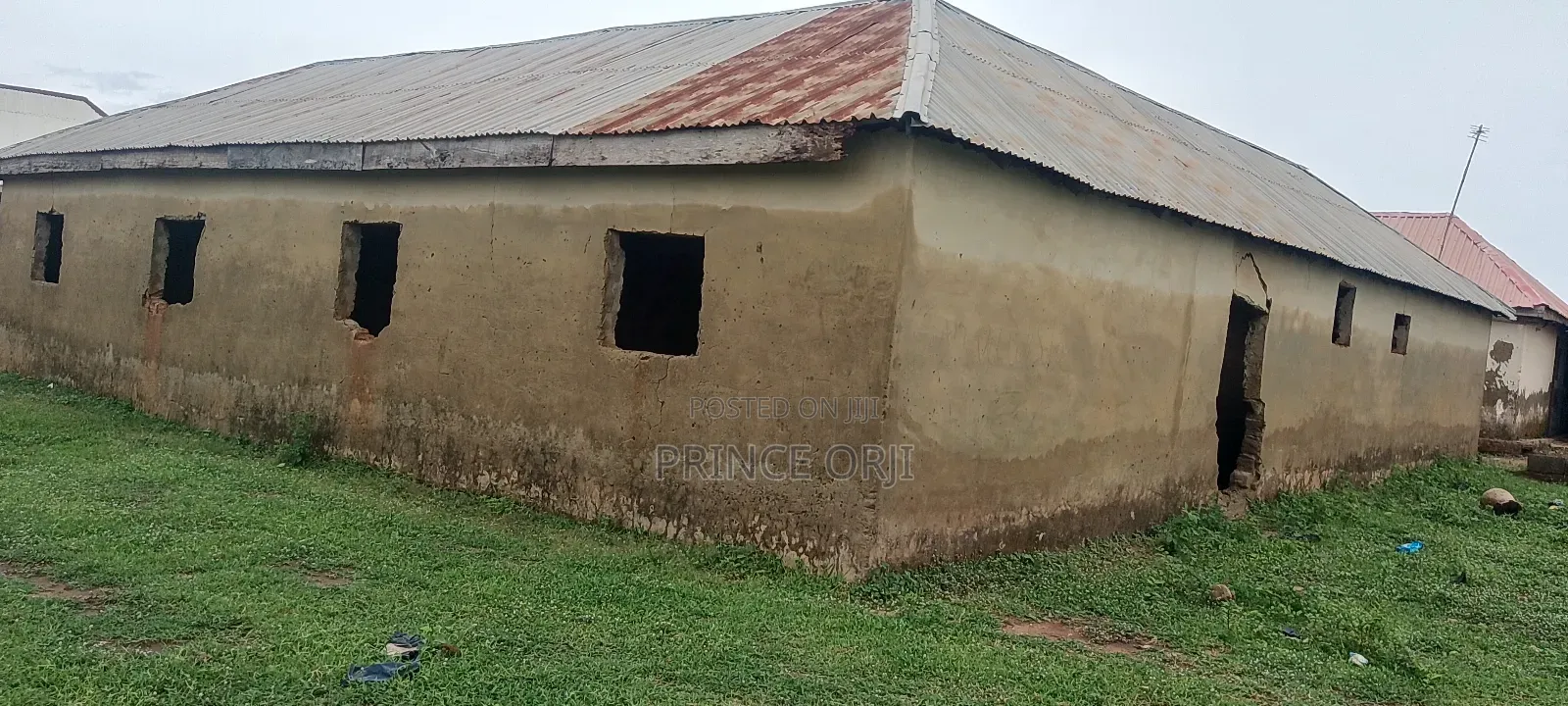 9bdrm House in Kabusa, for sale