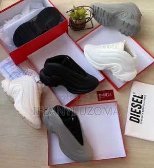 Luxury Designer Sneakers Shoe