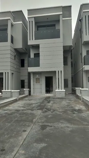 Brand New 4 Bedroom Terrace Duplex at Durumi