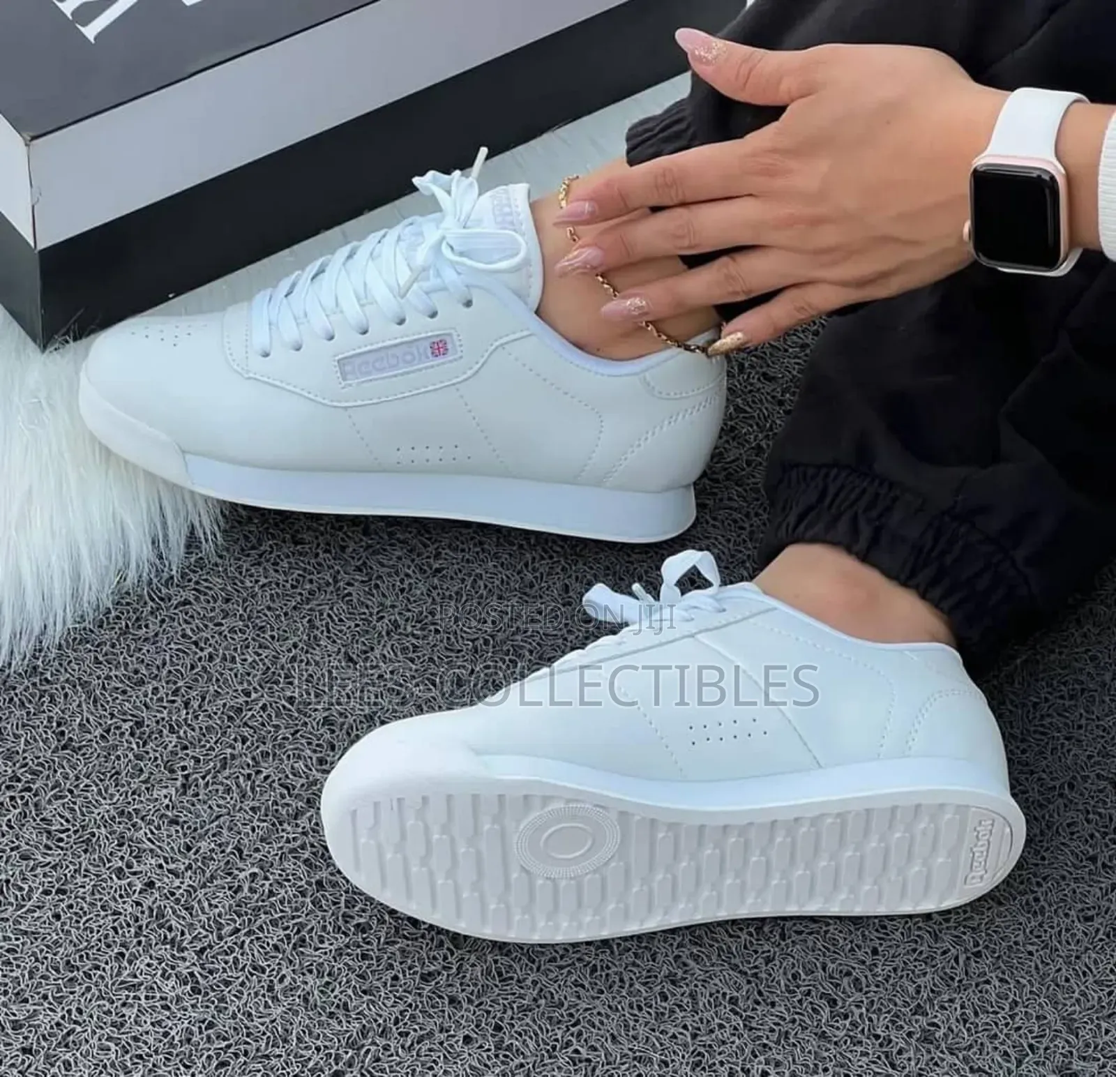 Top Quality White Unisex Sneakers